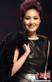 杨千嬅个人资料,华语乐坛天后，情感与音乐的完美融合