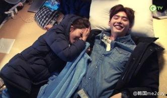 朴信惠李钟硕花絮,朴信惠李钟硕花絮中的甜蜜互动